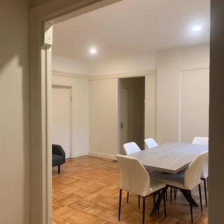 2 Bedroom 1f Apartment *