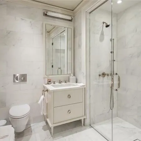 Tribeca 3 Bedroom W Apartment *