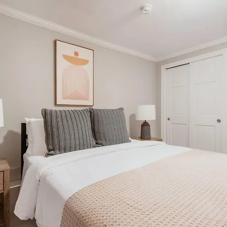 Apartment Cozy Urban Retreat - East Village Manhattan