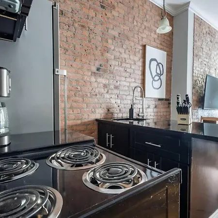 Cozy Urban Retreat - East Village Manhattan *