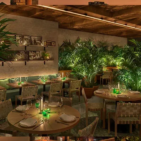 Hotel Public, An Ian Schrager