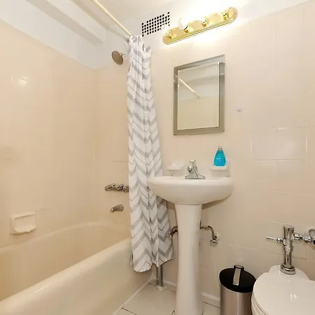 East Side 3 Bed 1 Bath Apartment