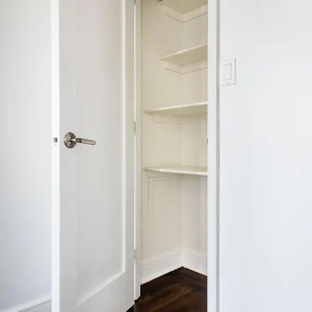 Homey Uws 1br W Gym Nr Park Nyc-137 *