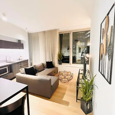 Hanover Living * New York