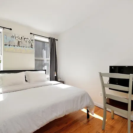 Apartment Monthly Nyc - Pleasant 3 Bedroom New York