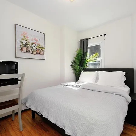 Apartment Monthly Nyc - Pleasant 3 Bedroom *