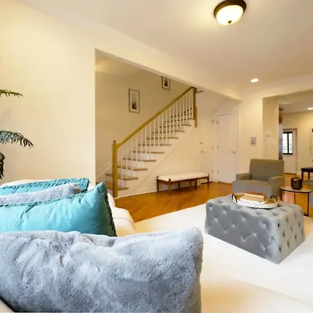 Million Dollar Enjoy Large Private Outdoor Space I Tito I Apartment New York
