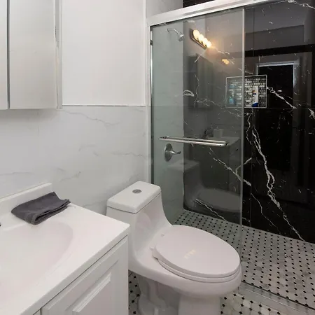 Spectacular Times Square 5 Bedroom Duplex Oasis * New York