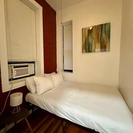 Monthly Nyc Rentals- Comfortable 2 Bedroom Apartment New York