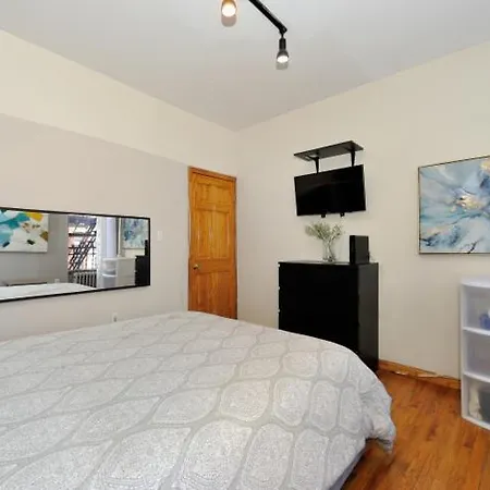 Apartment Monthly Nyc Rentals- Appealing 2 Bedroom Unit *