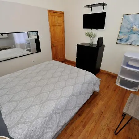 Monthly Nyc Rentals- Appealing 2 Bedroom Unit