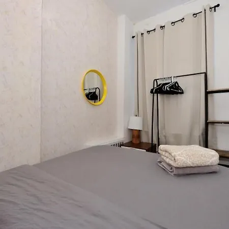 Monthly Nyc Rentals- Stylish 2 Bedroom Unit Apartment New York