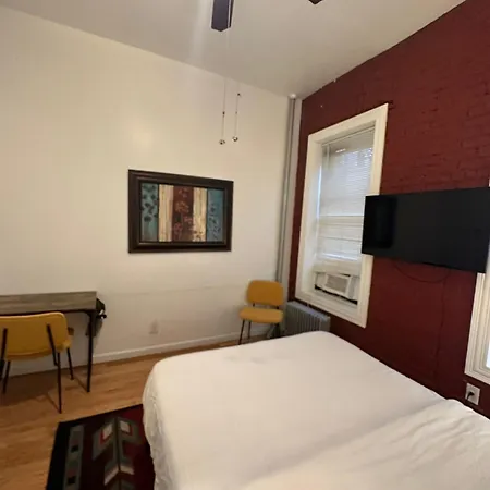Monthly Nyc Rentals- Comfortable 2 Bedroom Apartment New York