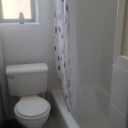 Apartment 2 Bedroom 1f *