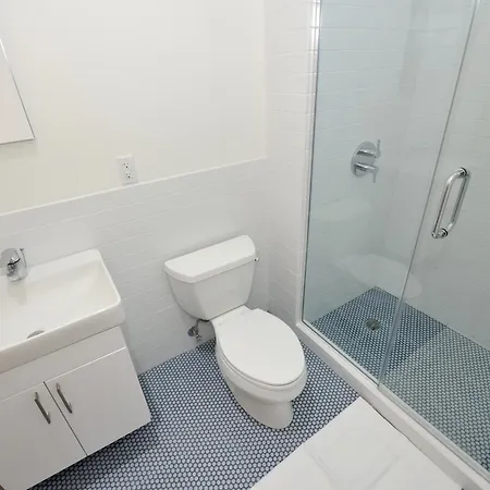 Monthly Nyc Rentals- Amazing 2 Bedroom 2 Ba Apt
