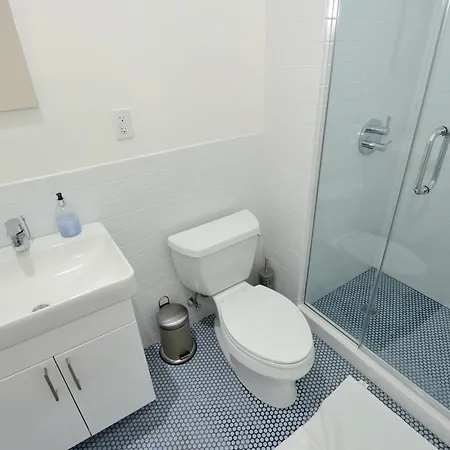 Monthly Nyc Rentals- Amazing 2 Bedroom 2 Ba Apt Apartment *