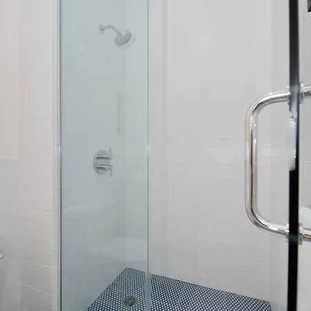 Apartment Monthly Nyc Rentals- Amazing 2 Bedroom 2 Ba Apt *