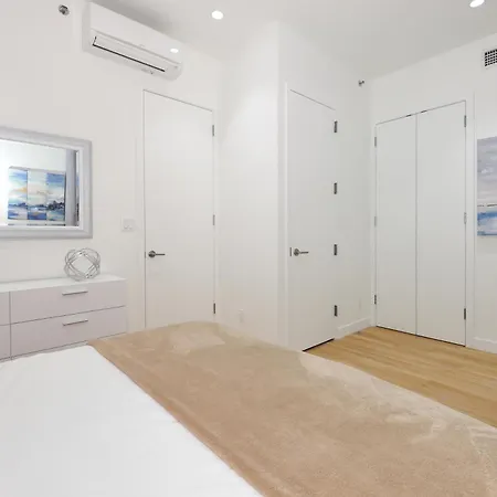 Monthly Nyc Rentals- Stunning 2 Bedroom Apt Apartment