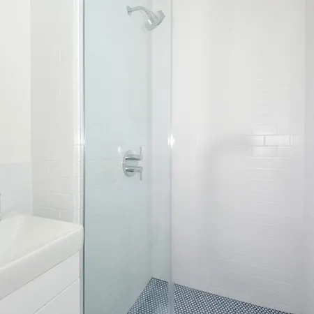 Monthly Nyc Rentals- Stunning 2 Bedroom Apt *