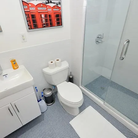 Apartment Monthly Nyc Rentals- Stunning 2 Bedroom Apt New York