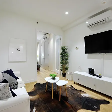 Monthly Nyc Rentals- Stunning 2 Bedroom Apt *