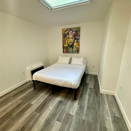 Apartment Monthly Nyc Rentals- Beautiful 2 Bedroom 2 Ba Unit