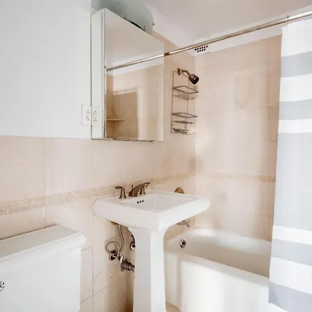 Apartment Park Avenue 1br W Gym Doorman In Midtown Nyc-44