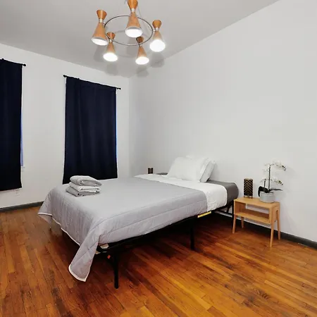Monthly Nyc Rentals- Modernized * New York