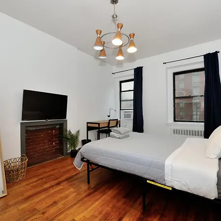 Monthly Nyc Rentals- Modernized Apartment