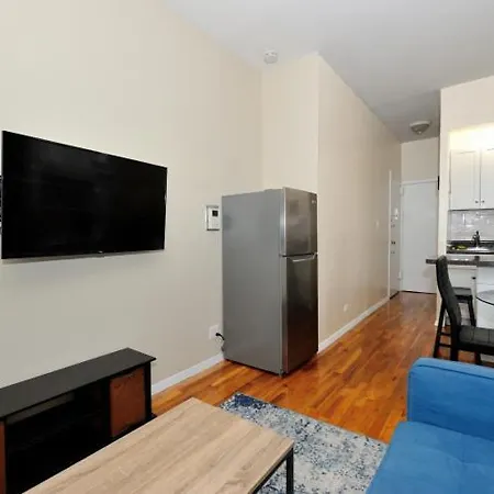 Apartment Monthly Nyc - 1 Bedroom Unit In Prime Location New York