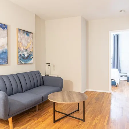 Apartment Monthly Nyc Rentals- Radiant 2 Bedroom