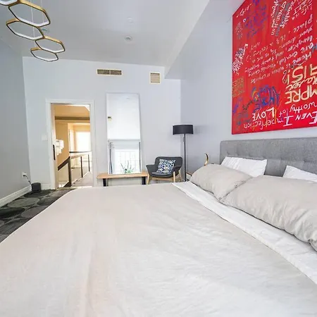 Private Gramercy Townhouse 3br 3ba With Terrace New York
