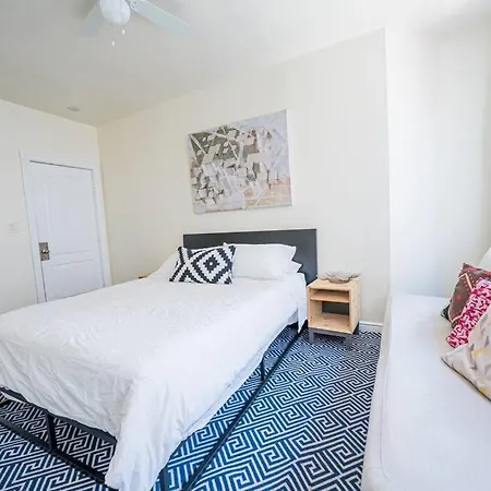 Private Gramercy Townhouse 3br 3ba With Terrace * New York