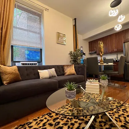 Apartment Central Park Plaza