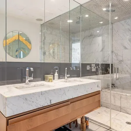 Travive Brand New Five Bedroom Penthouse New York