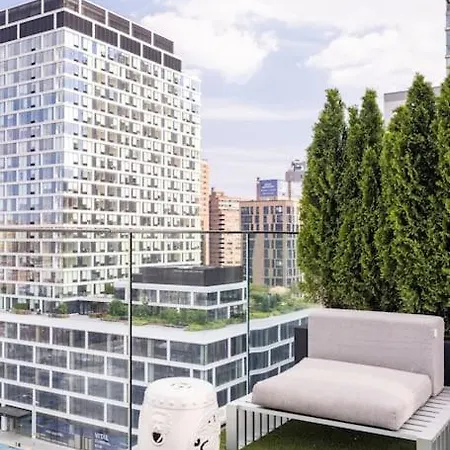Travive Brand New Five Bedroom Penthouse Apartment New York