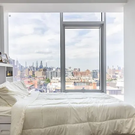 Travive Brand New Five Bedroom Penthouse * New York