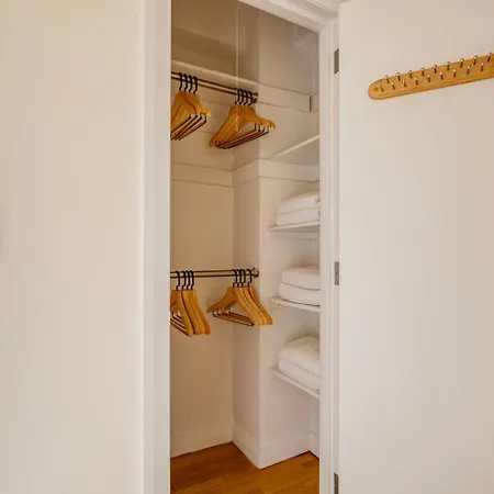 Apartment Murray Hill 2br W Wraparound Terrace Nr Park Nyc-1347 New York