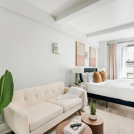 73-318 New Uws Doorman Gym Apartment *