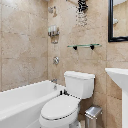 Apartment Cozy 2br W Gym Walk To Times Square