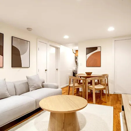 Apartment 2br 1bath Charm In The City *