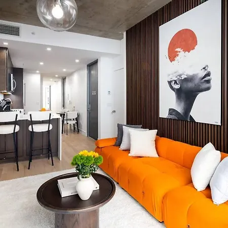 Luxury Full Floor Chelsea St 7 Apartment