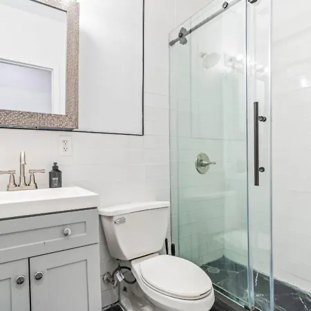 Beautiful 2bd At Mid East Side * New York