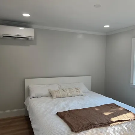 Perfect In Nyc Woodside Queens * New York