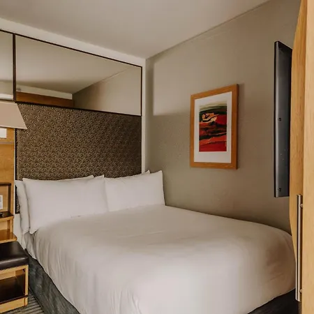 The Jewel Hotel, New York