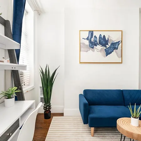 69-2b Prime Lower East East Brand New 1br * New York