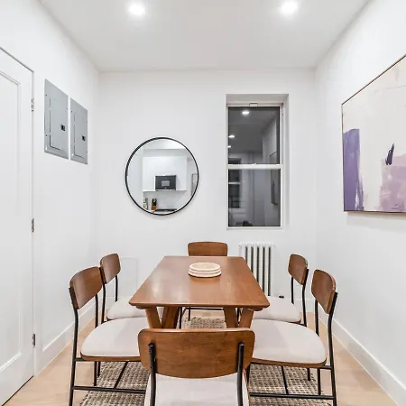 Modern 3br At Lower East Side * New York