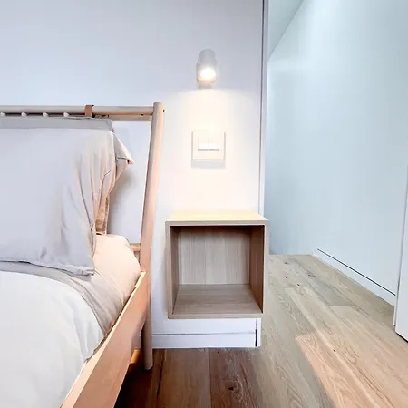 Apartment Modern, Charming, Spacious 3-bedroom Retreat In Brooklyn With Rem-casa