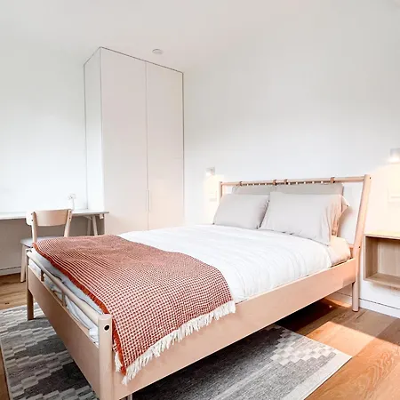 Modern, Charming, Spacious 3-bedroom Retreat In Brooklyn With Rem-casa New York