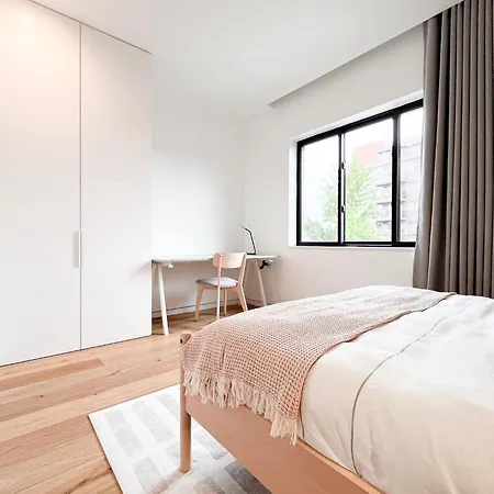 Modern, Charming, Spacious 3-bedroom Retreat In Brooklyn With Rem-casa Apartment